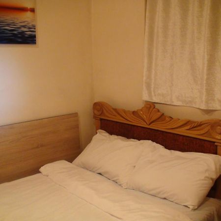 Comfort Hostel Ереван Екстериор снимка