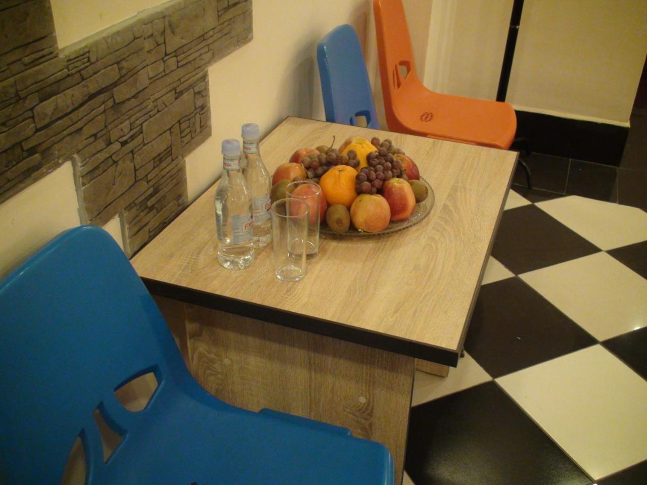 Comfort Hostel Ереван Екстериор снимка