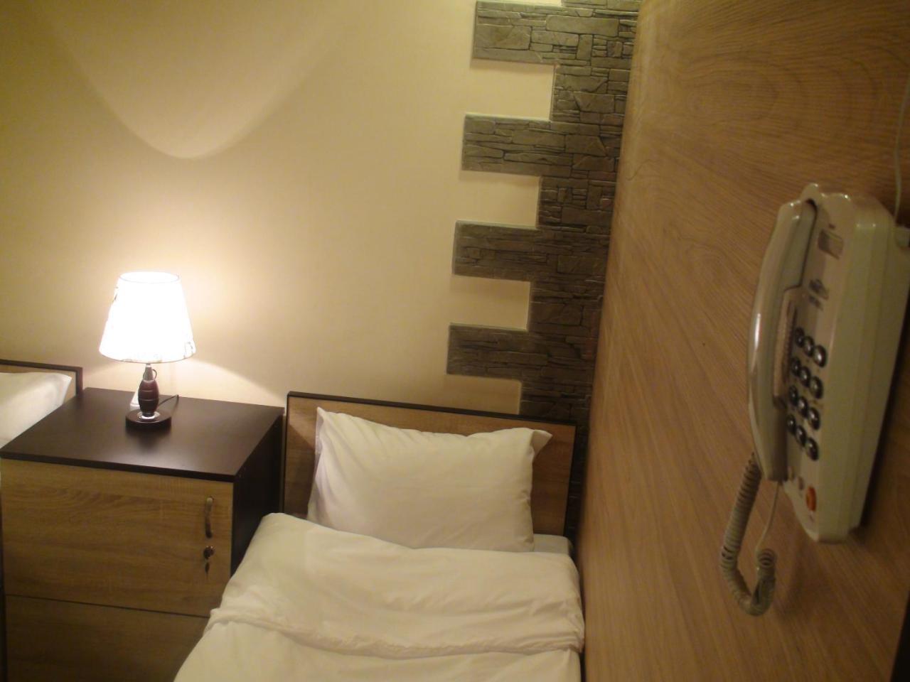 Comfort Hostel Ереван Екстериор снимка